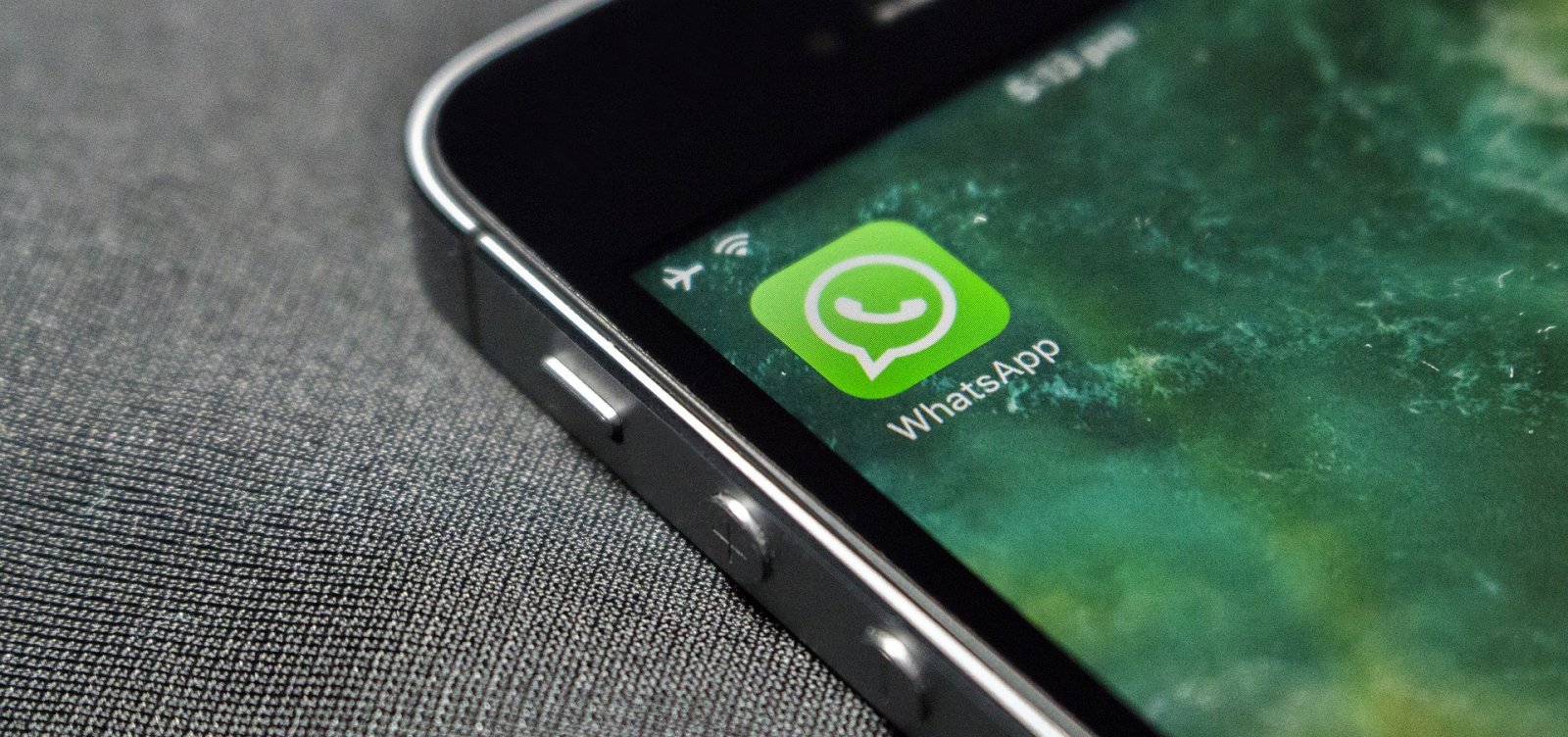 WhatsApp limita encaminhamento de mensagens para conter fake news sobre Covid-19