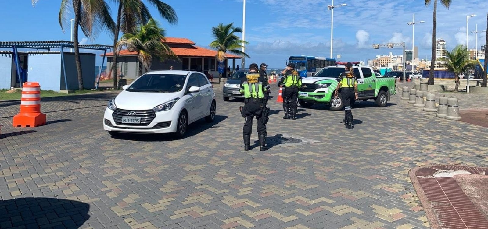 Blitz da prefeitura de Salvador identifica uma pessoa com resultado positivo para coronavírus