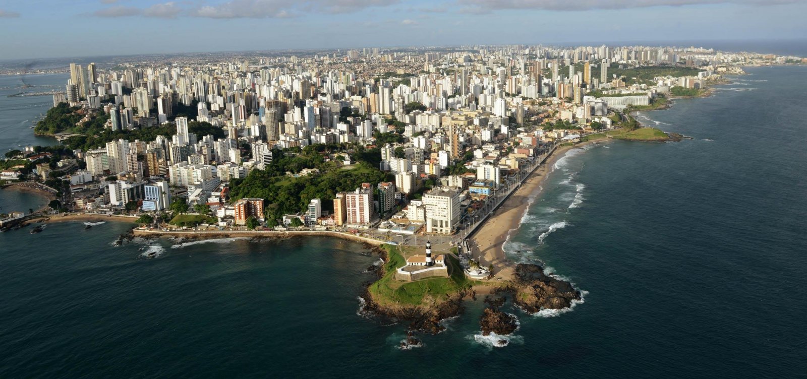 Coronavírus: Pituba, Horto, Graça e Eng. Velho de Brotas lideram casos em Salvador