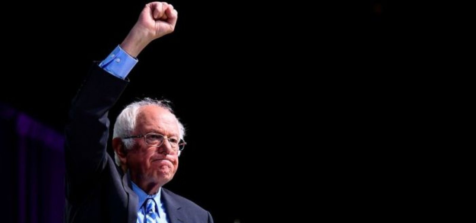 Bernie Sanders desiste de candidatura à presidência dos EUA