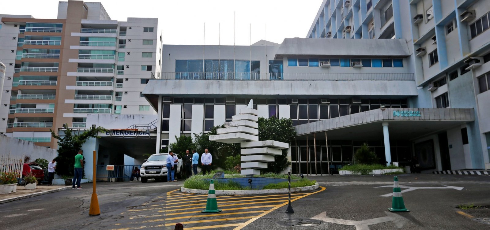 Hospital Espanhol começa a receber pacientes a partir da próxima semana, diz Rui