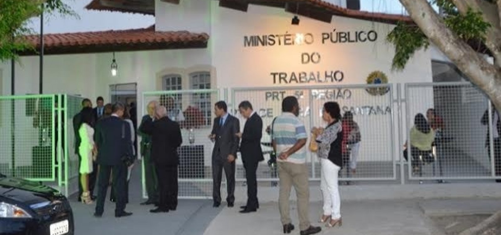 Feira: Justiça fecha empresa após apuração apontar que infectados seguiam trabalhando