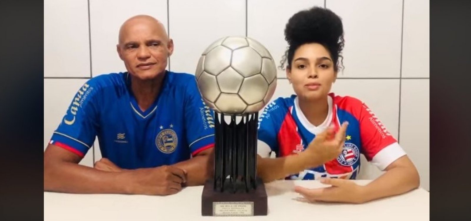 Paulo Rodrigues, campeão brasileiro pelo Bahia, leiloa Bola de Prata