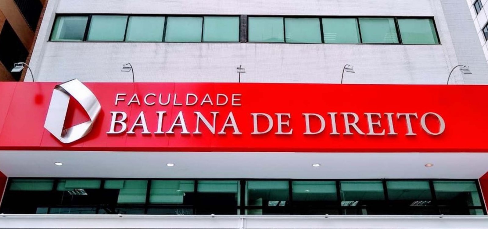 Graduação em Direito - Faculdade Baiana de Direito