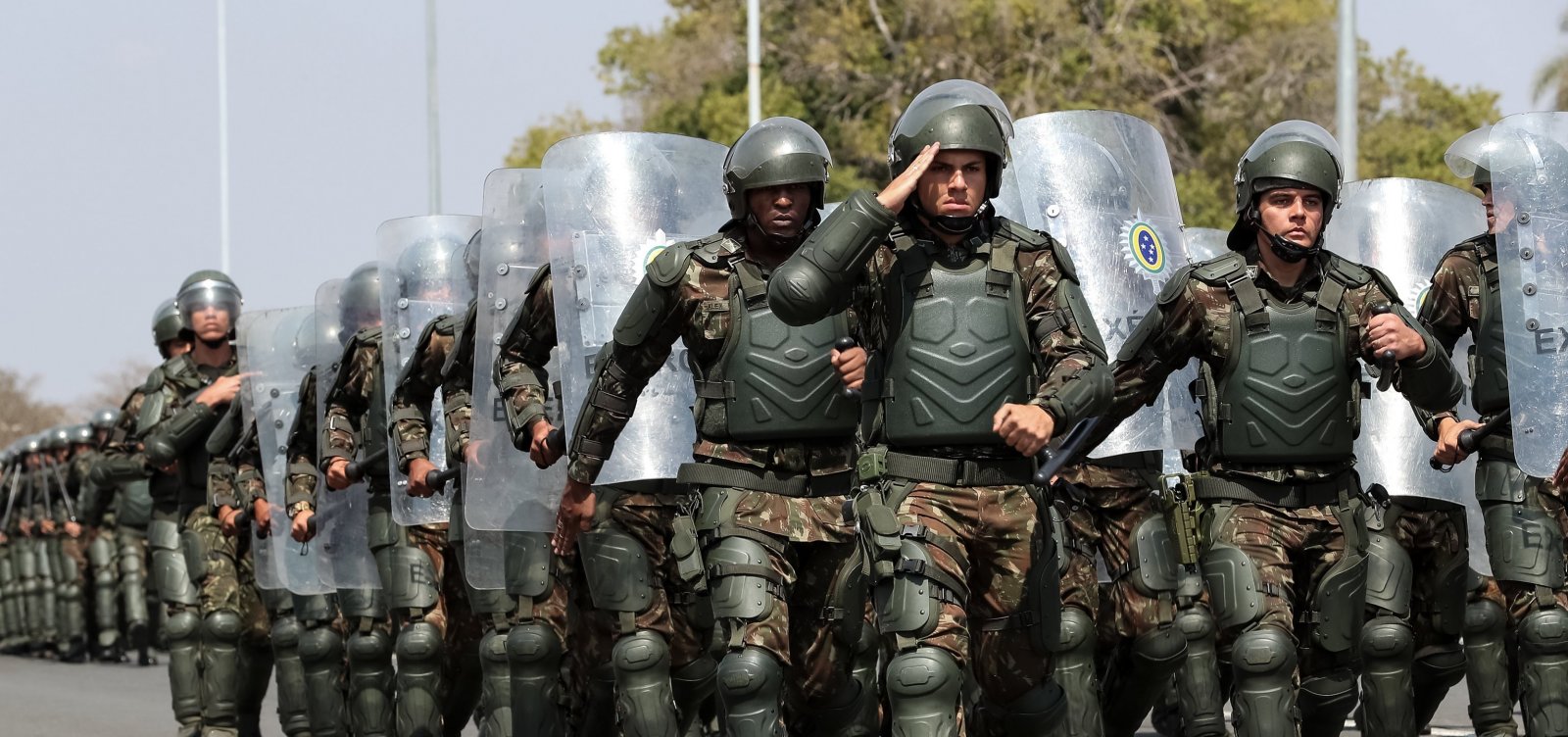 Mpf Aponta Possível Interferência De Bolsonaro No Exército Metro 1