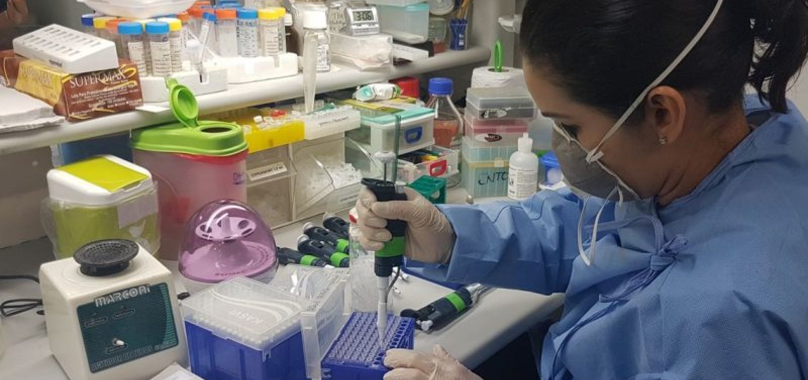 Prefeitura de Salvador faz acordo para 'congelar' preço de azitromicina com fornecedor