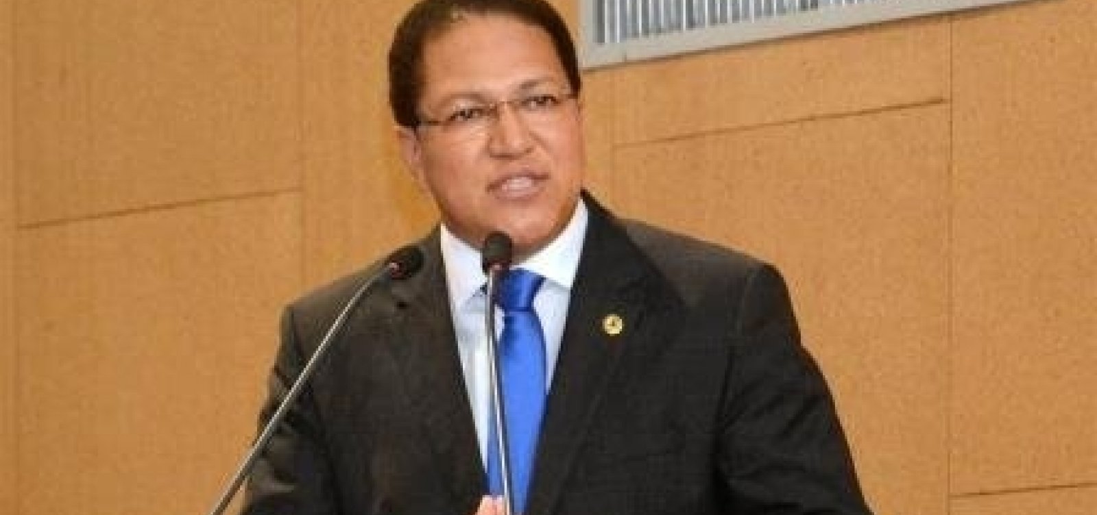 Coronavírus: Internado desde março, ex-deputado estadual Augusto Castro recebe alta em Itabuna