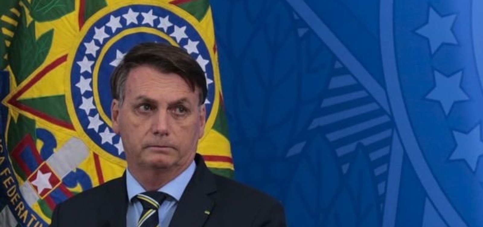 Justiça determina que governo cumpra decisão que obriga Bolsonaro a entregar exame