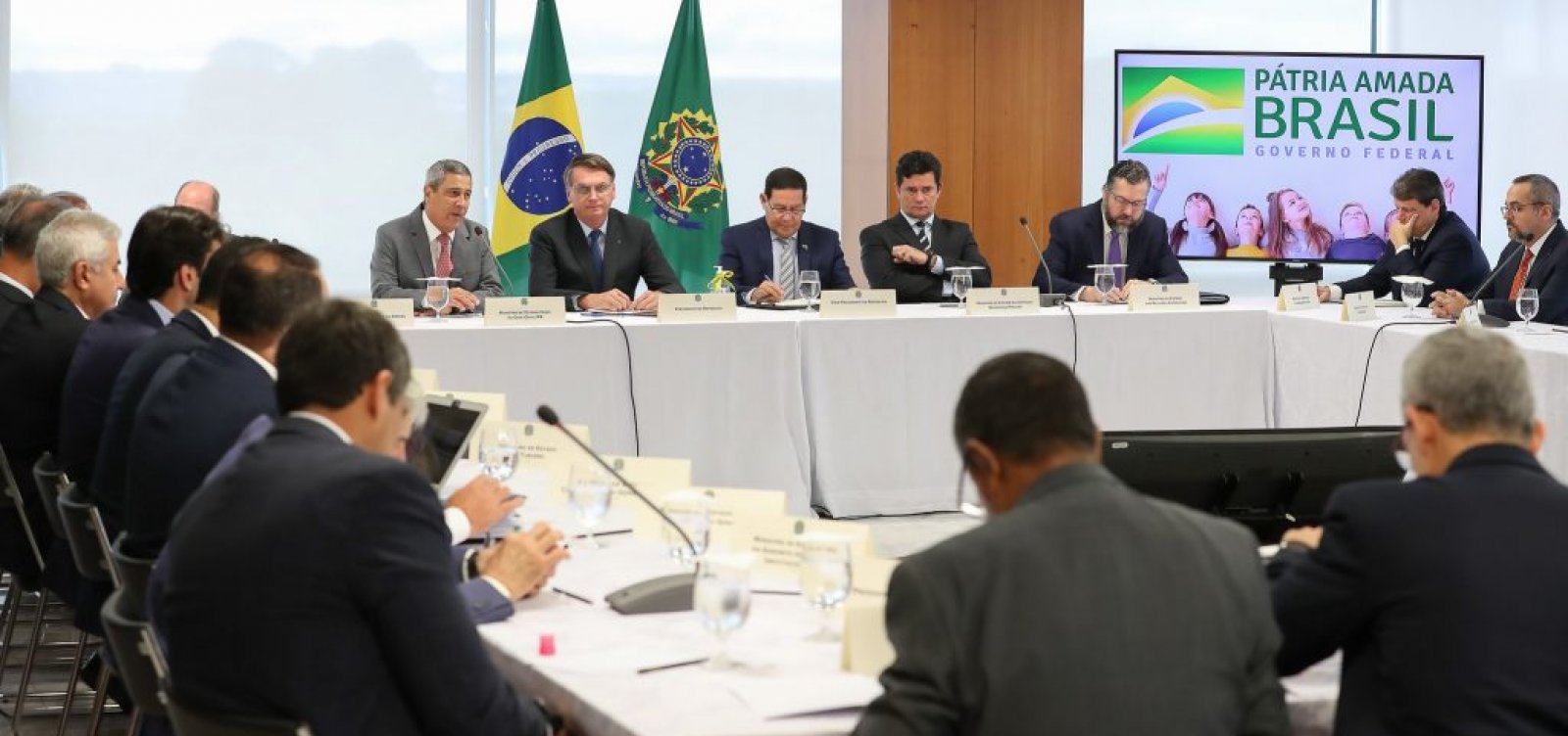 PF mostra vídeo de reunião ministerial amanhã às 8h