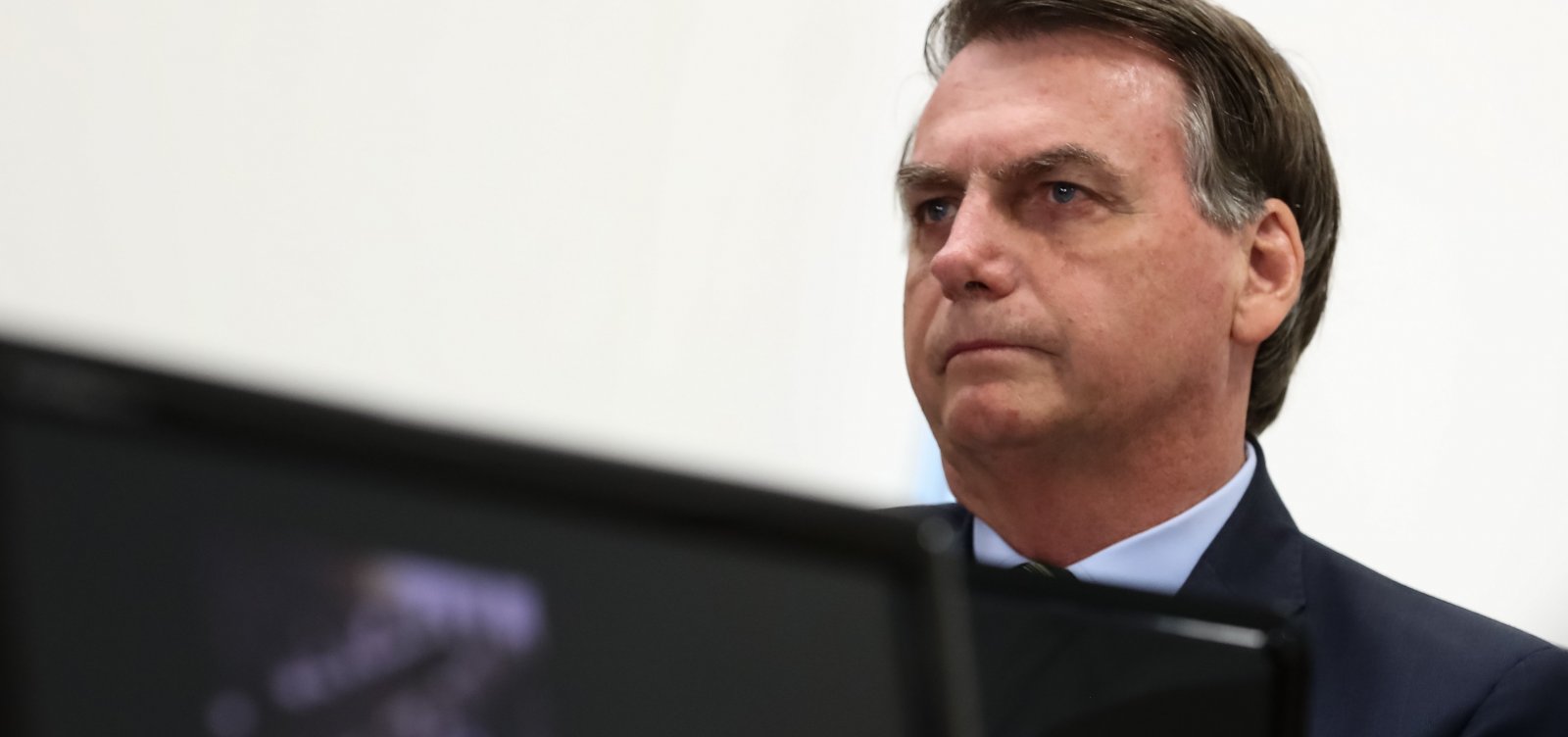 Laudo da Fiocruz apresentado por Bolsonaro não tem CPF, RG nem data de nascimento