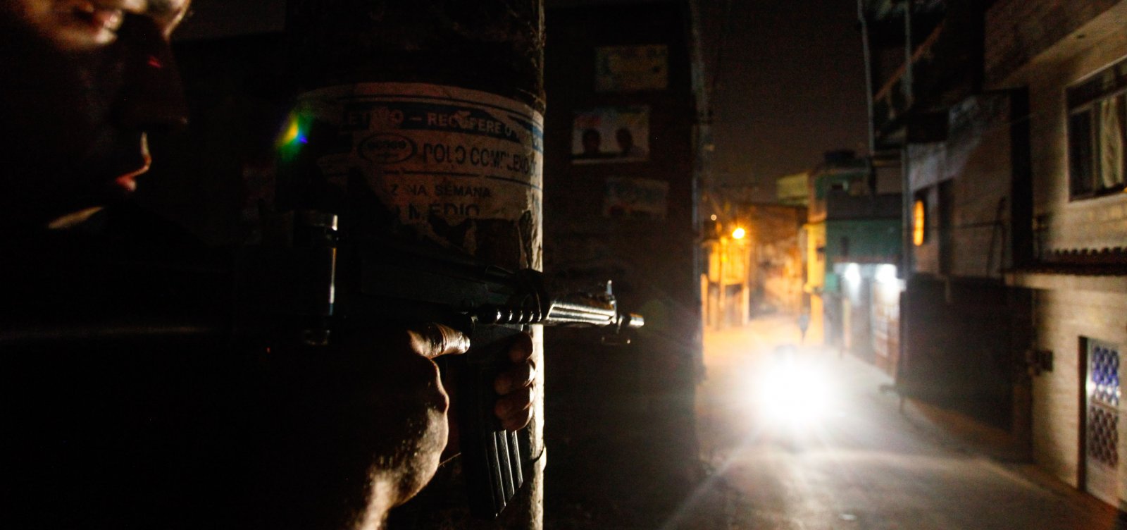 Ação da PM no Complexo do Alemão resulta em 10 mortos