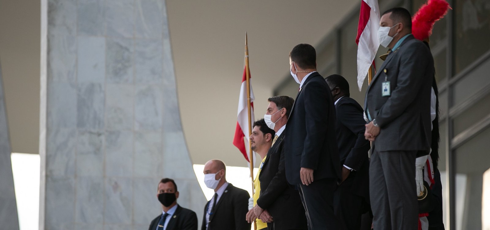 Bolsonaro trocou responsável por segurança antes de reunião com Moro