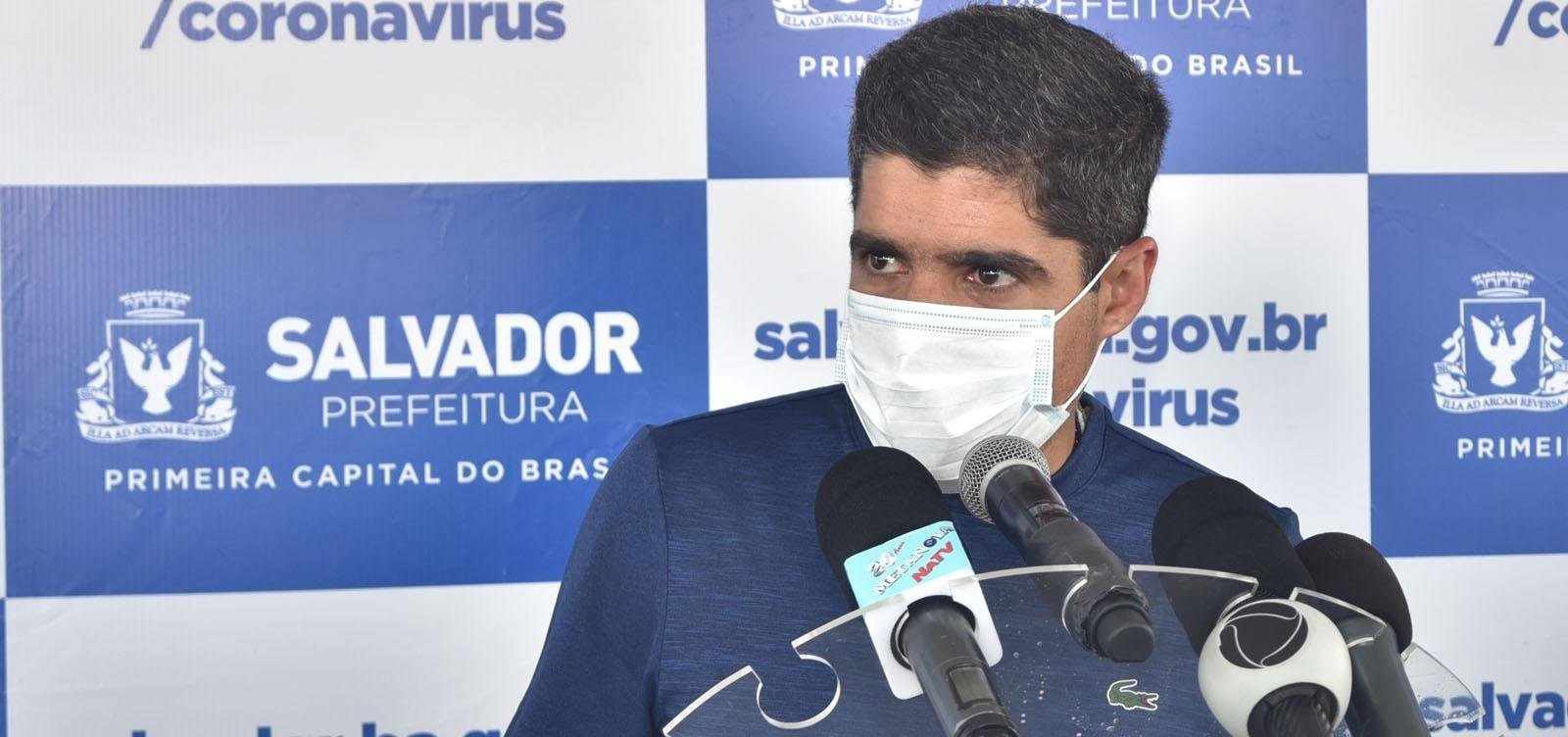 ACM Neto deve mudar aplicação de testes rápidos de coronavírus após filas na Pituba
