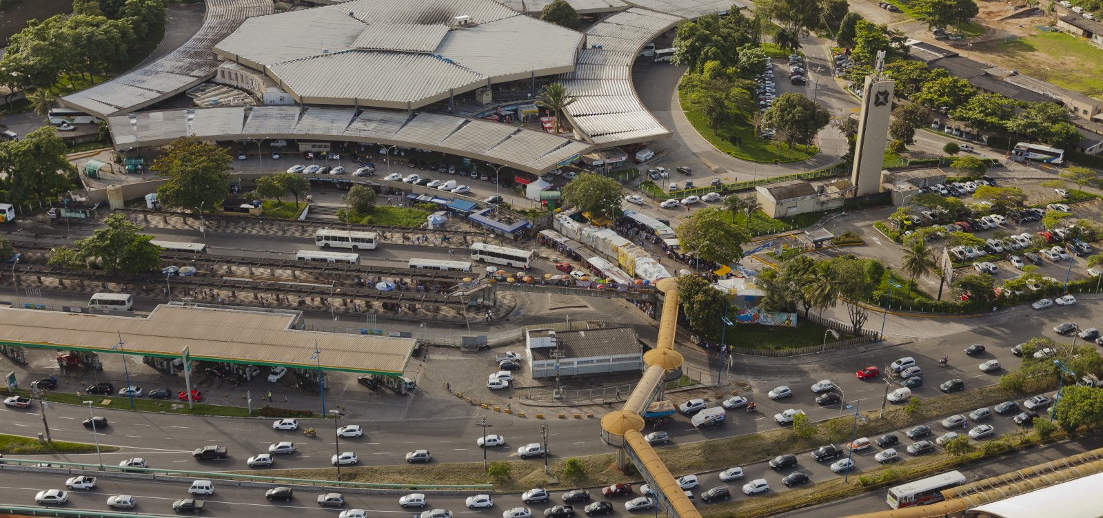 Mais 11 cidades baianas têm transporte suspenso; total chega a 182