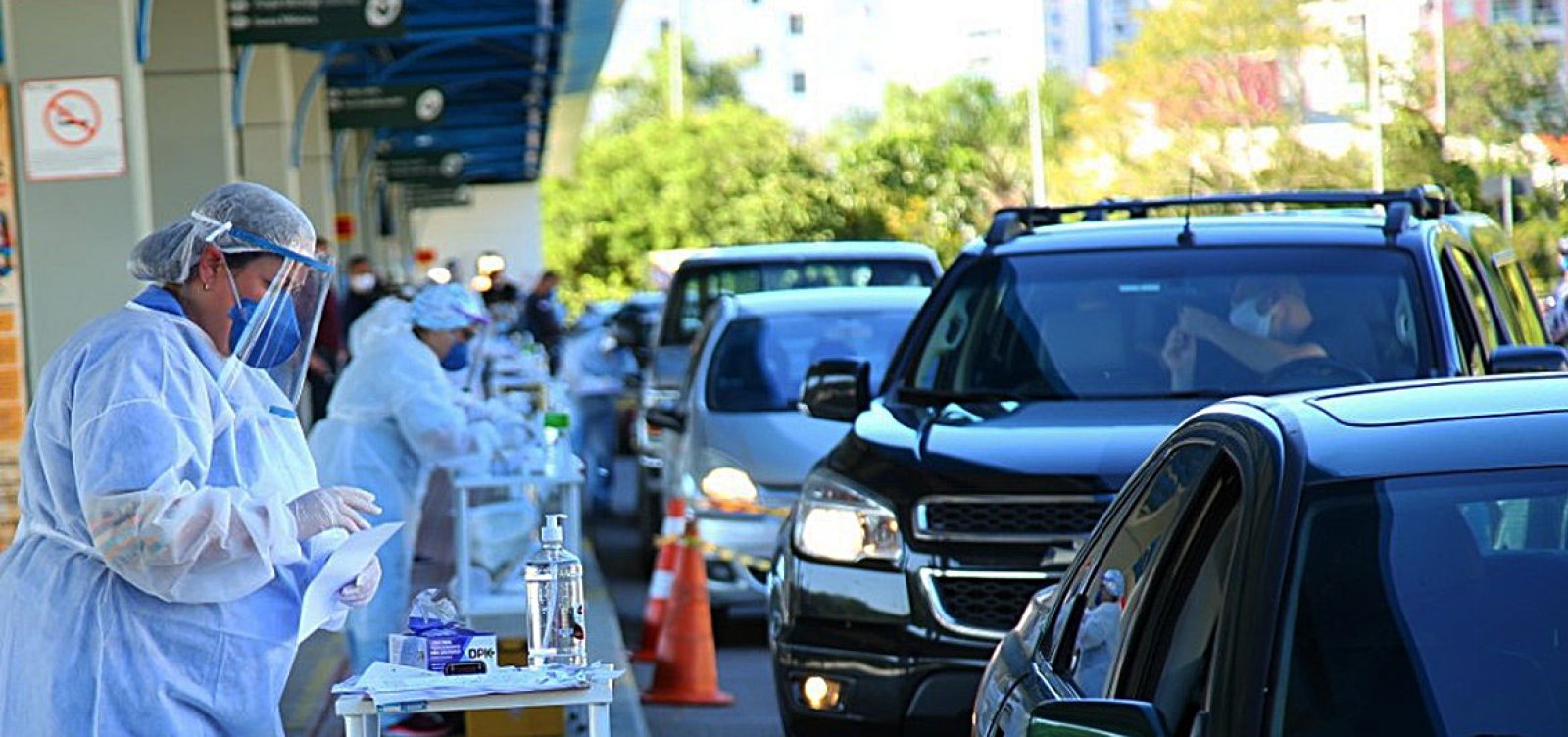 Centros Comerciais podem solicitar liberação para drive-thru