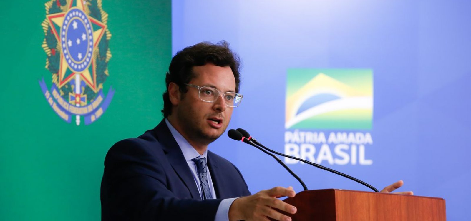 Procuradoria acusa Wajngarten de aplicar dinheiro de publicidade em sites favoráveis a governo