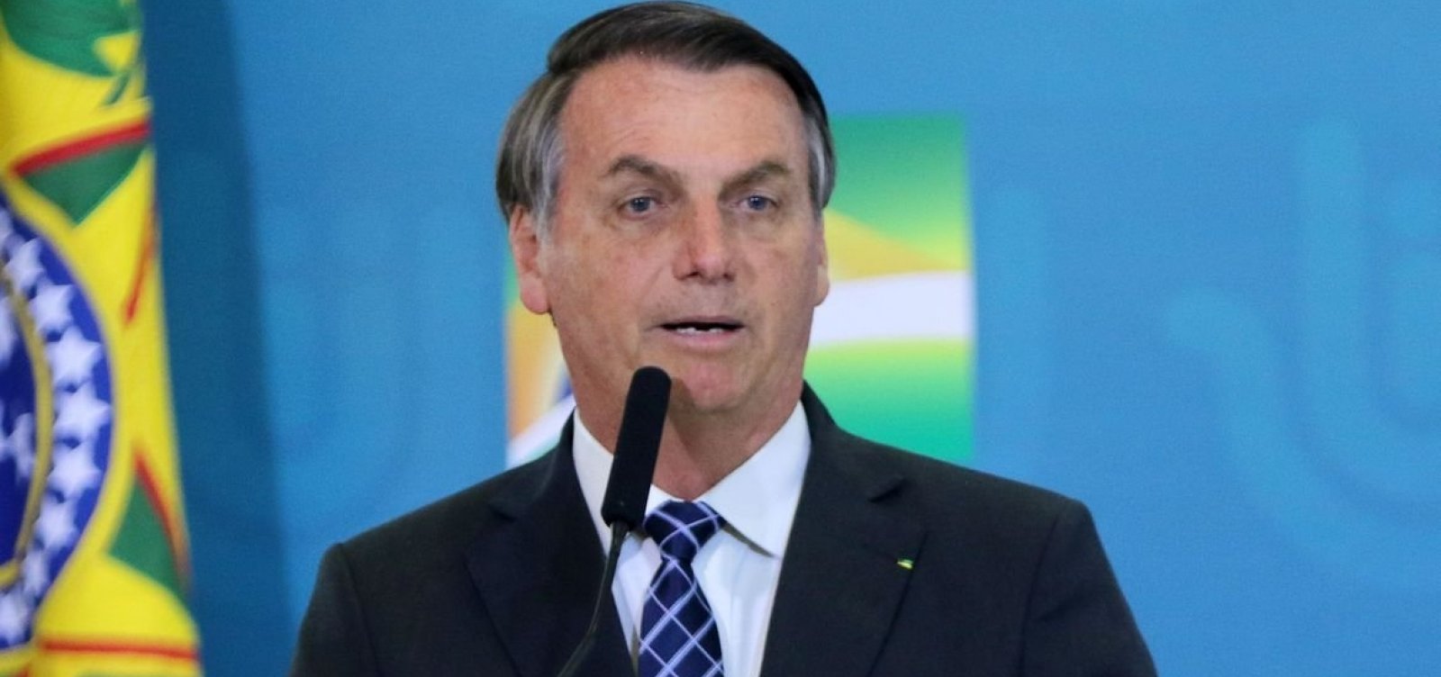 'Não posso ser surpreendido com notícias. Pô, eu tenho a PF que não me dá informações', diz Bolsonaro