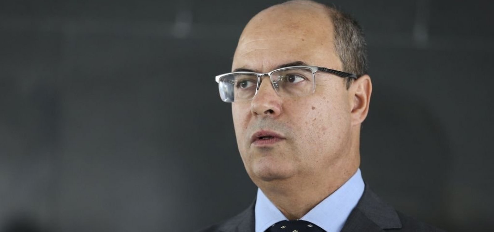 Witzel diz que Flávio Bolsonaro deveria estar preso e acusa Bolsonaro de fascismo