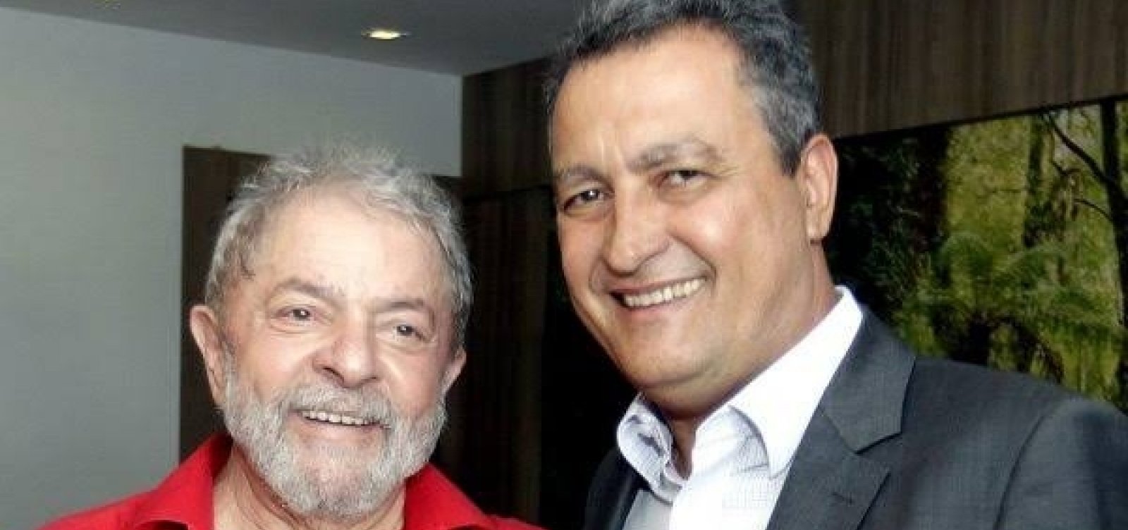 Lula admite que PT pode lançar Rui Costa como candidato à presidência em 2022