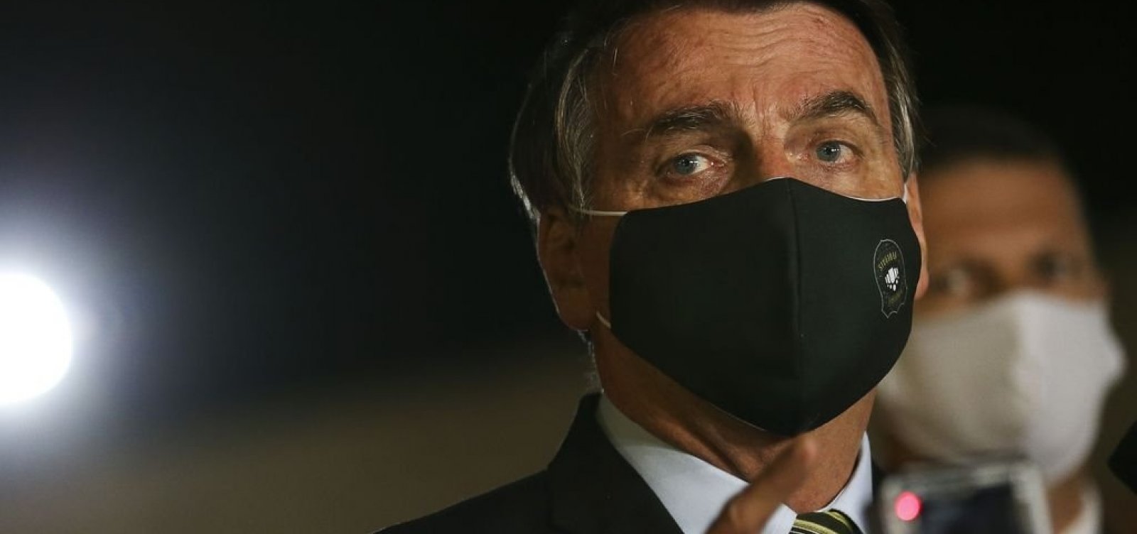 'Se coloca no meu lugar. Passa por cima do Supremo?', diz Bolsonaro a apoiador um dia após criticar decisões da Corte