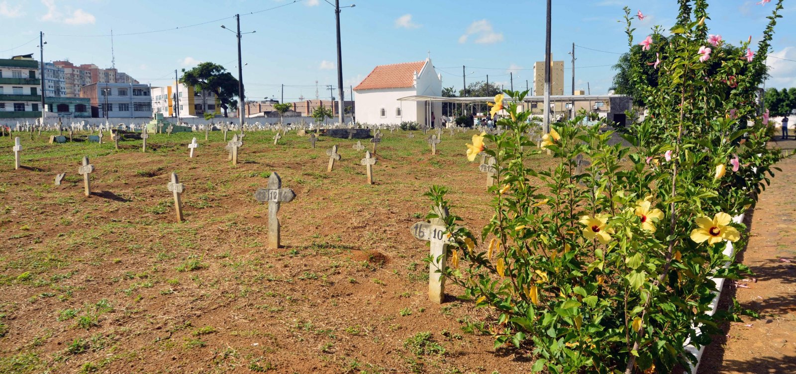 Prefeitura registra alta de sepultamentos em cemitérios municipais por conta da Covid-19