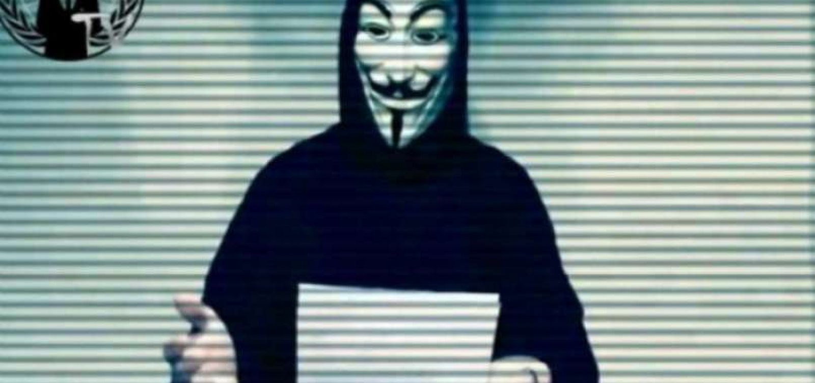 Grupo hacker Anonymous expõe dados de Bolsonaro, filhos e membros do governo