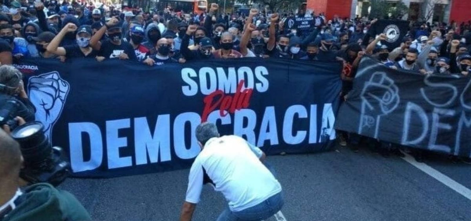 Cresce em massa número de adesões entre movimentos contra Bolsonaro e em defesa da democracia
