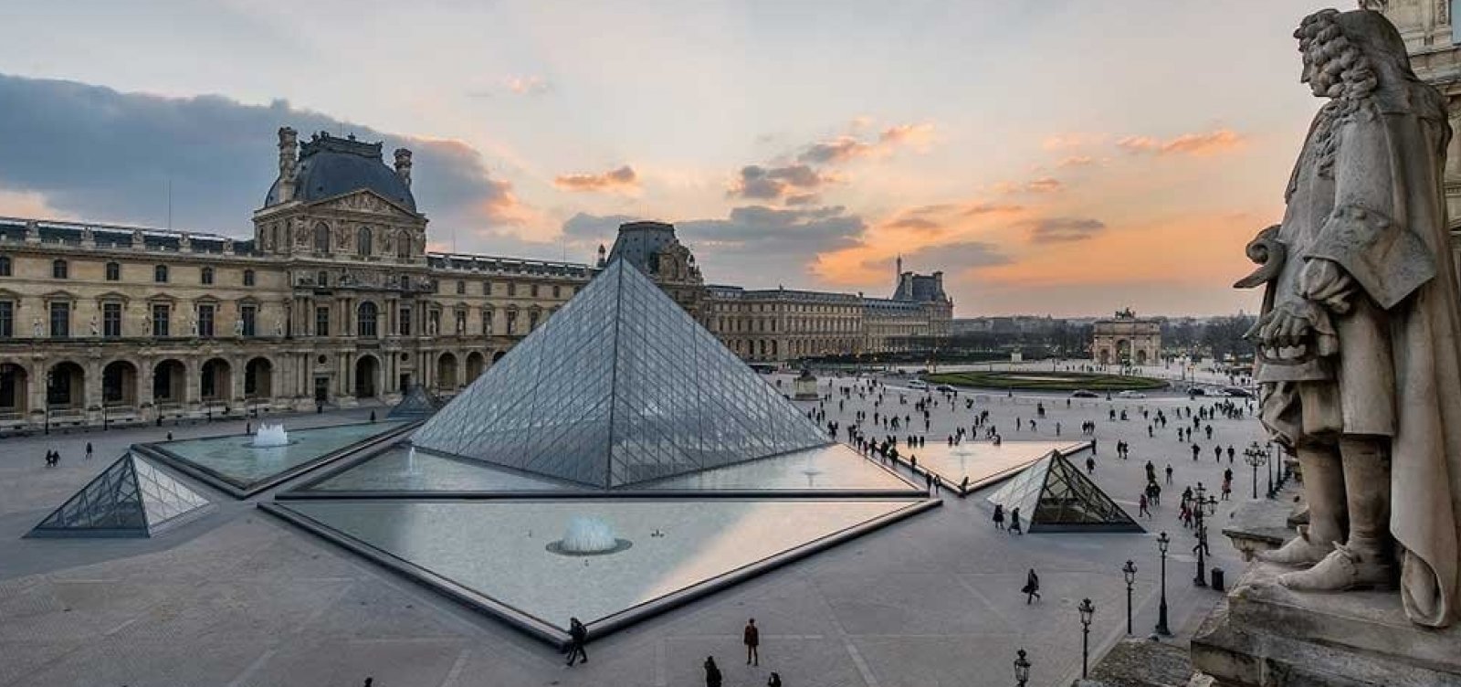 Museu do Louvre anuncia reabertura para 6 de julho