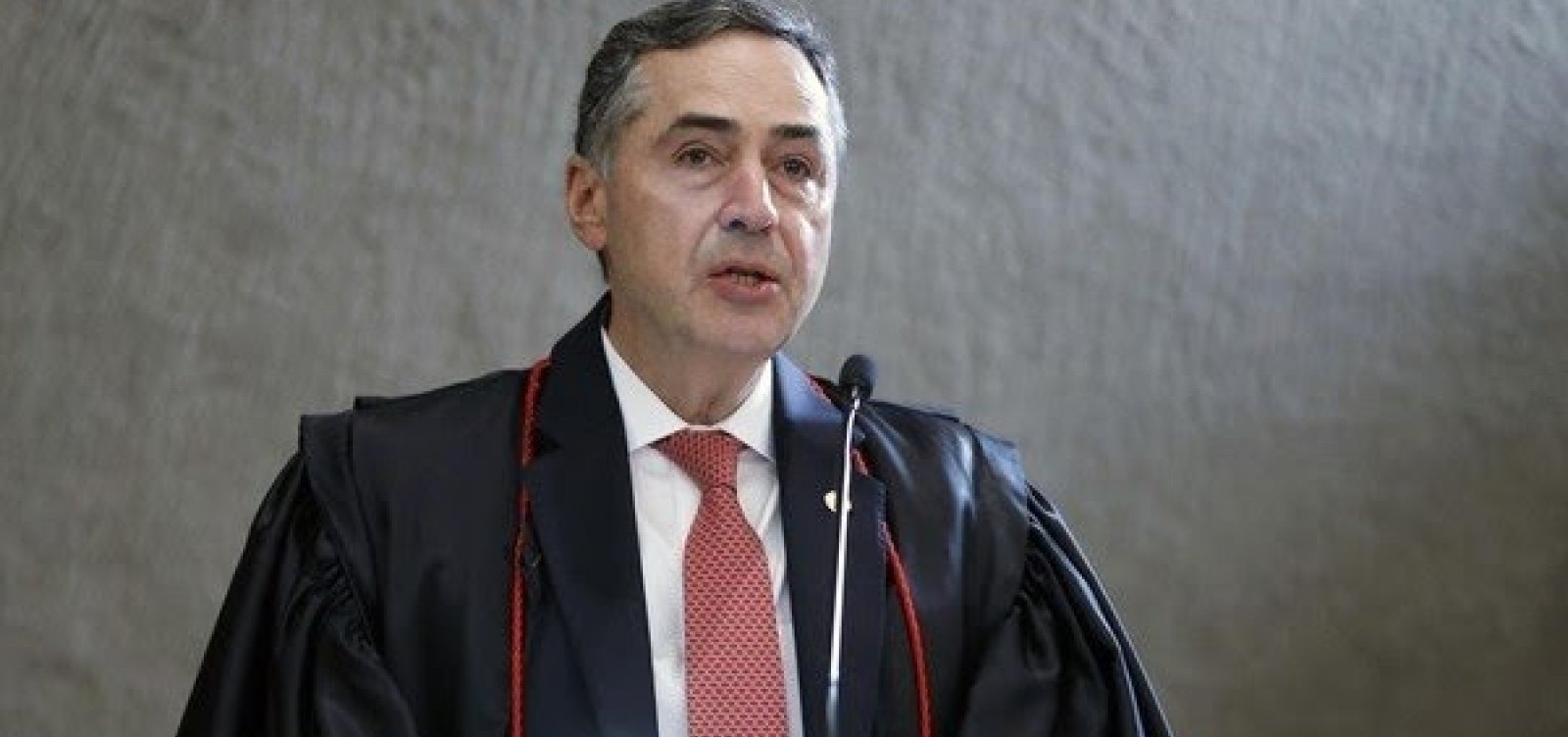 Presidente do TSE pauta ações que pedem cassação da chapa Bolsonaro-Mourão