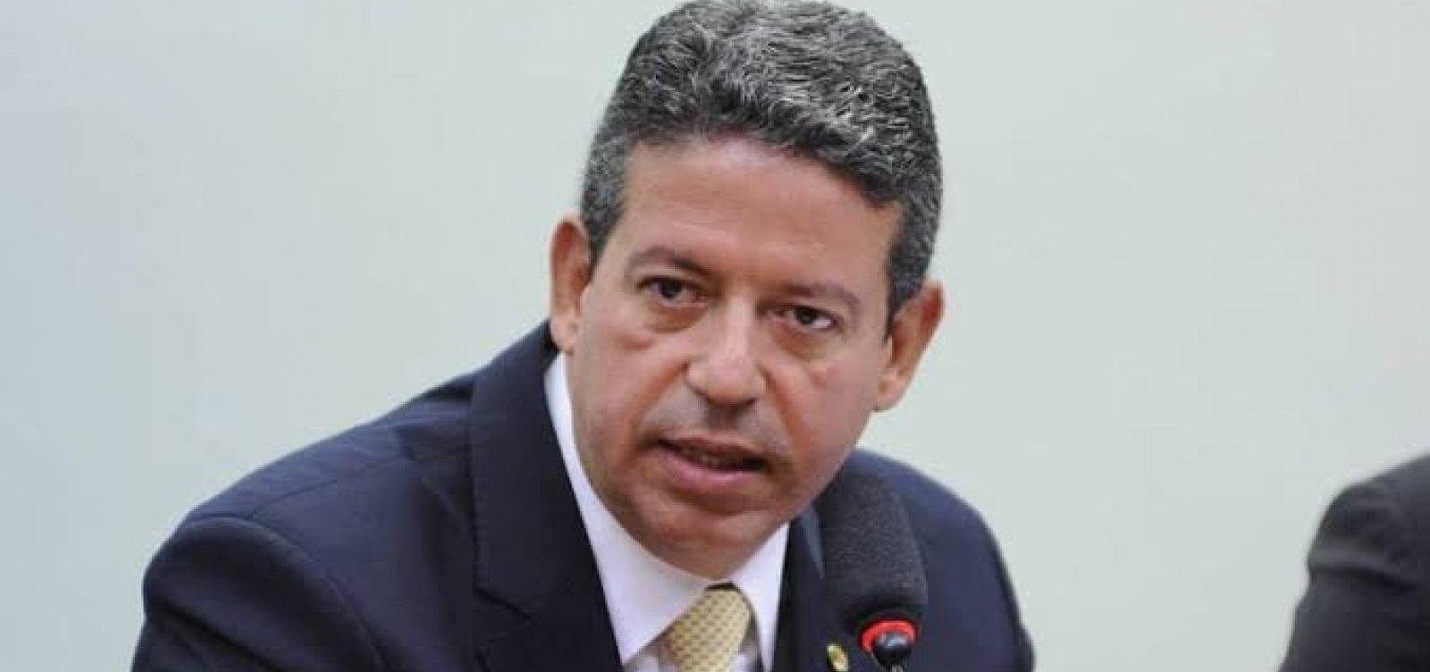 PGR denuncia por corrupção deputado Arthur Lira, um dos líderes do 'Centrão' 