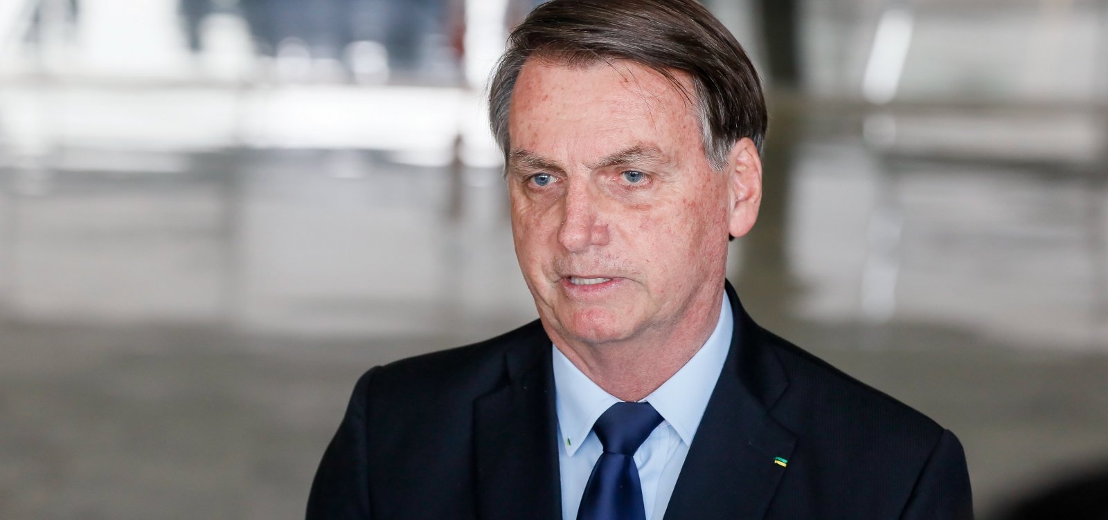 Bolsonaro responsabiliza governadores e prefeitos por combate à covid-19