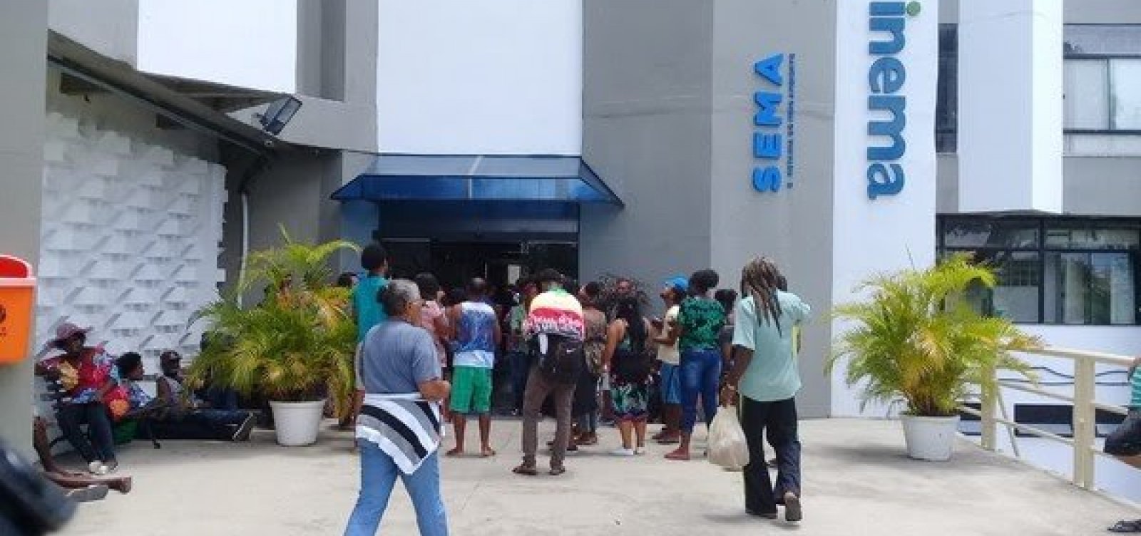 Servidores apontam surto de Covid-19 na Secretaria de Meio Ambiente; pasta nega