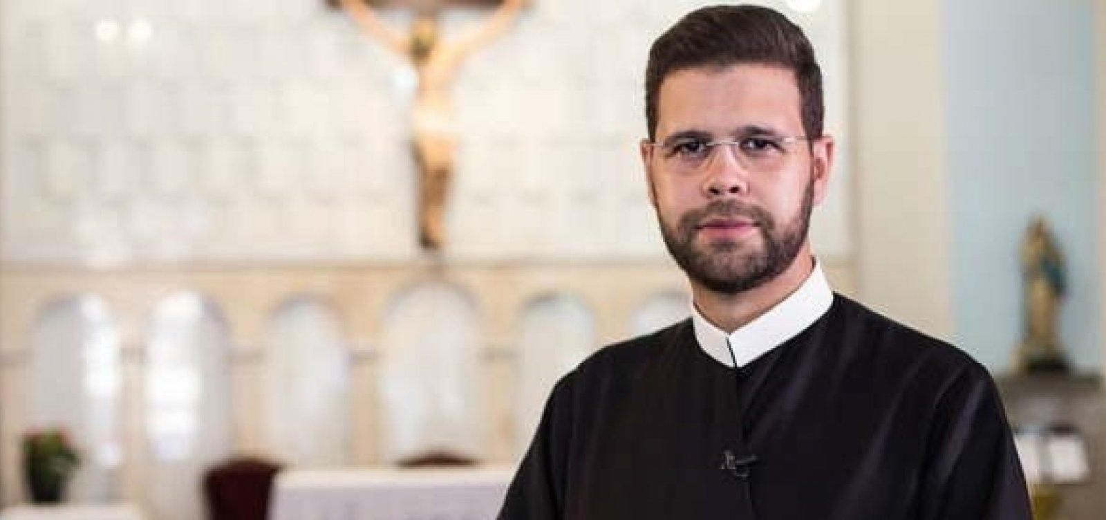 TV católica desautoriza padre que pediu verba a Bolsonaro