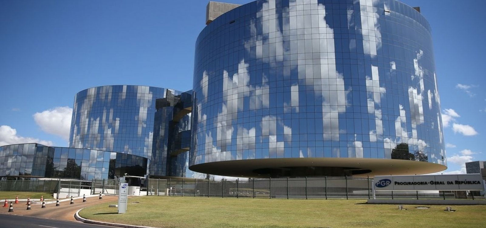 MPF recomenda inclusão do 'inquérito das fake news' no processo de cassação de Bolsonaro no TSE