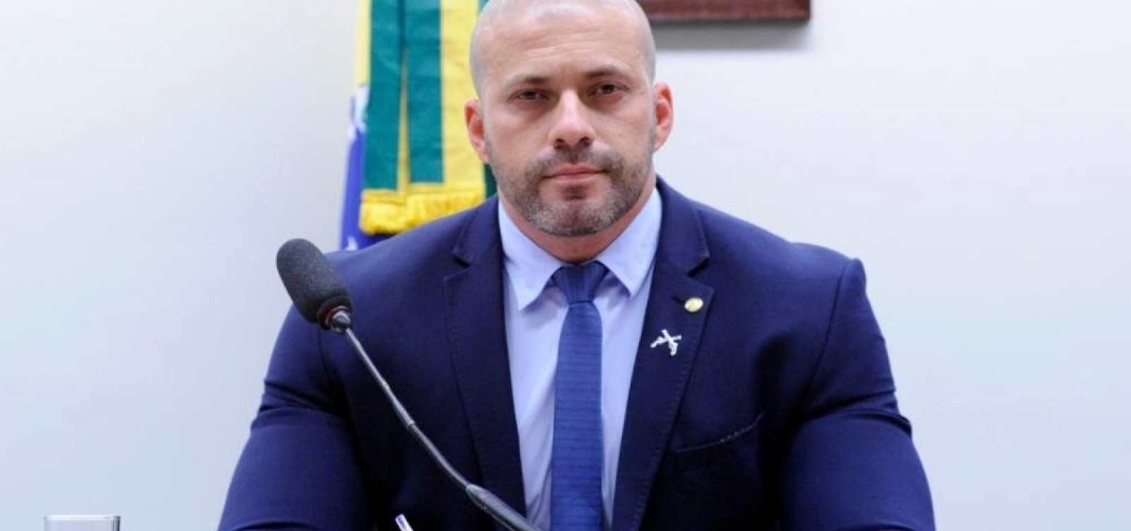 Após minimizar Covid-19, deputado bolsonarista contrai doença