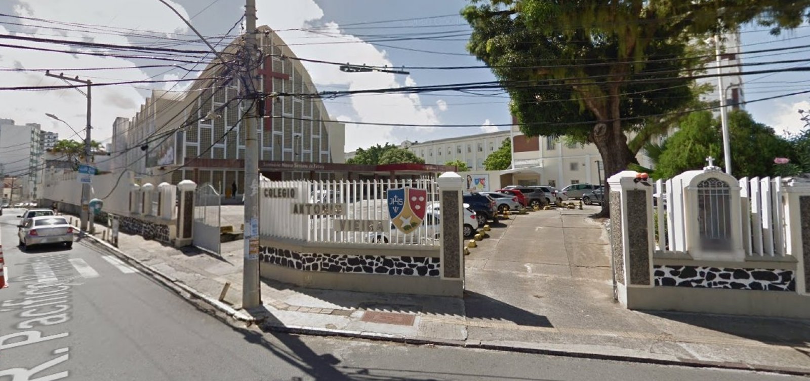 MP pede que Colégio Antônio Vieira reduza mensalidade da educação infantil para 15% do valor