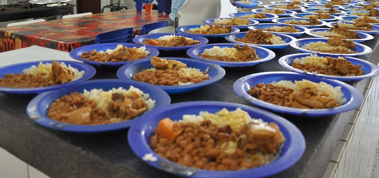 Prefeitura de Salvador renova pela 2ª vez com empresa da 'máfia da merenda'