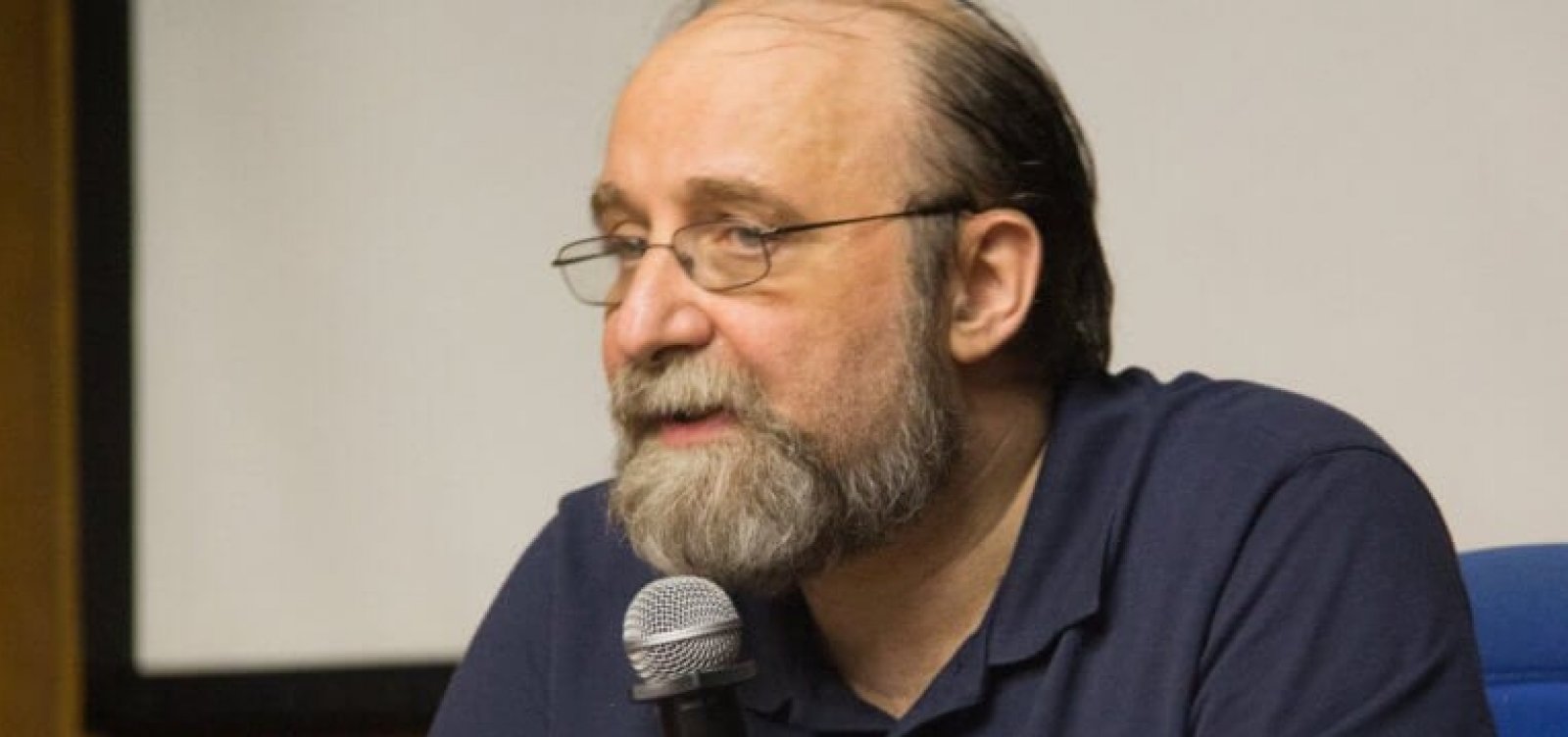 ‘Não é momento de reabrir comércio’, avalia neurocientista do Consórcio Nordeste