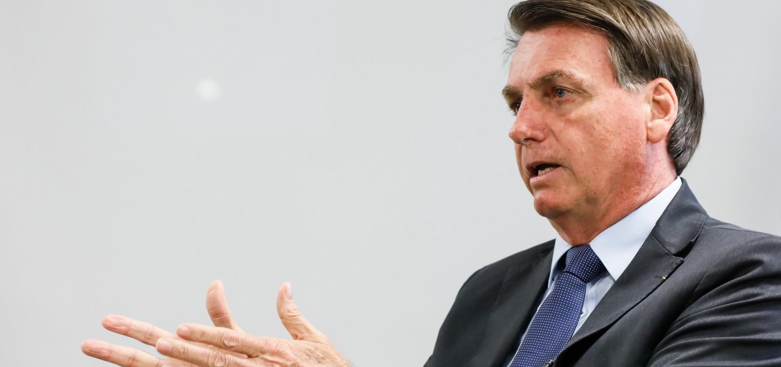 Bolsonaro diz que Forças Armadas não aceitarão julgamento político para tirar presidente eleito