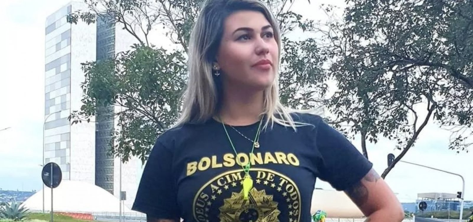 Ativista Sara Winter é transferida da PF para penitenciária feminina de Brasília