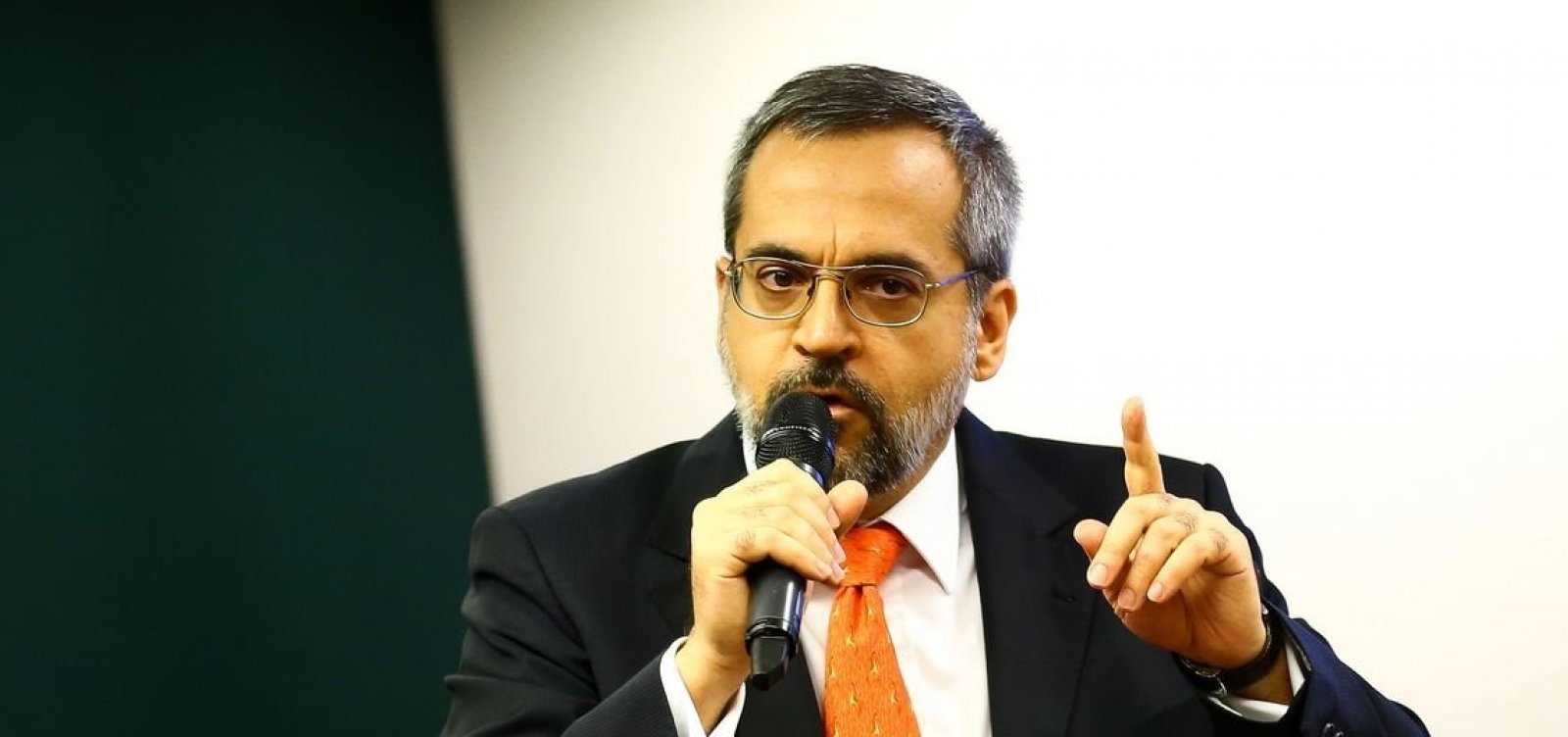 STF nega pedido para tirar ministro Abraham Weintraub do inquérito das fake news