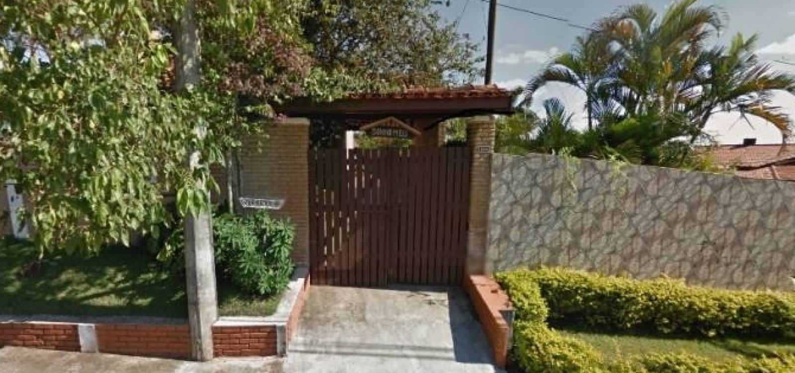 Churrascos eram frequentes na casa onde Fabrício Queiroz foi preso