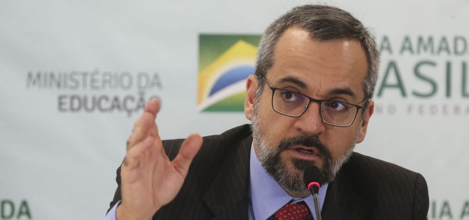 Weintraub diz que sua ‘prioridade total é sair do Brasil o quanto antes’