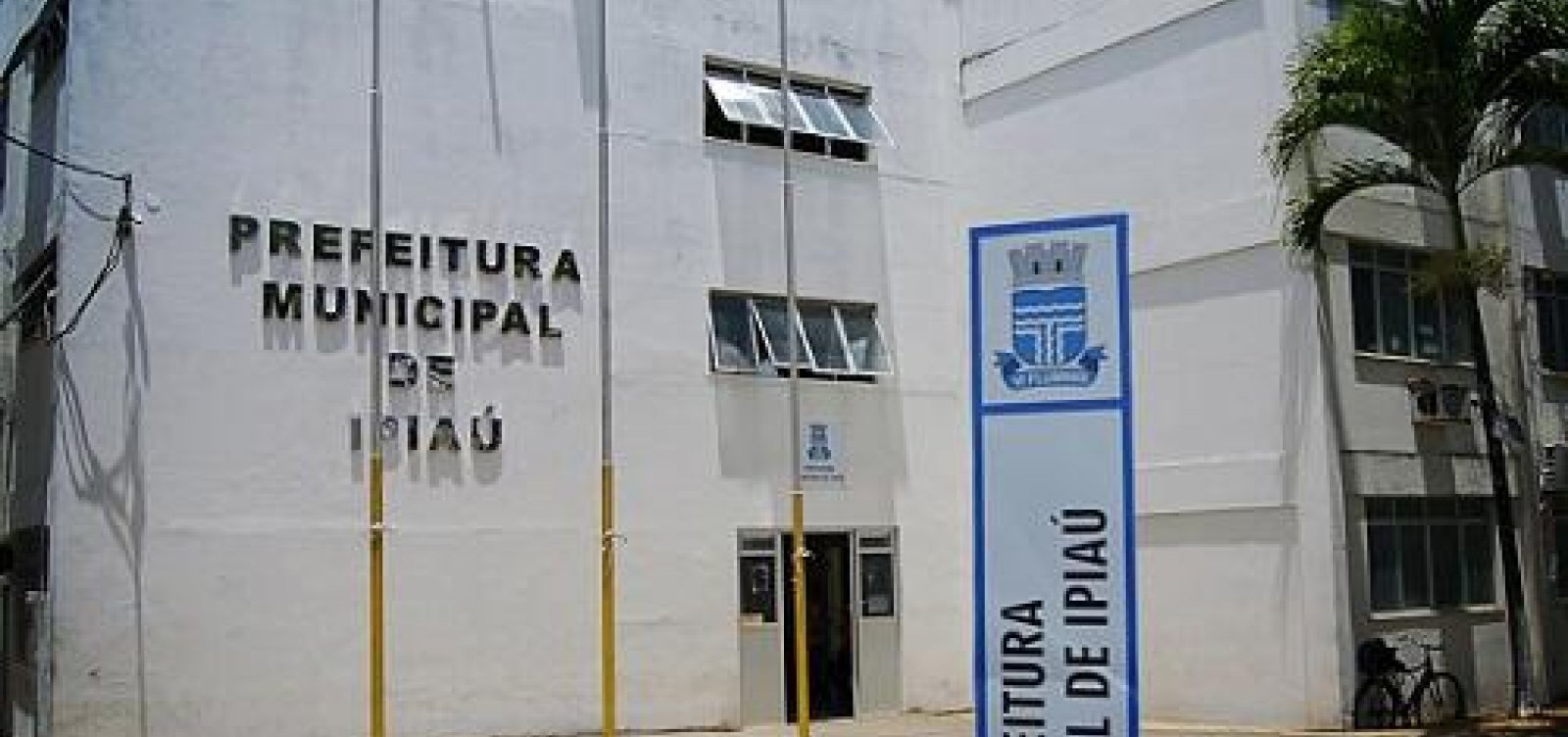 Ipiaú mantém flexibilização do comércio e autoriza realização de cultos religiosos