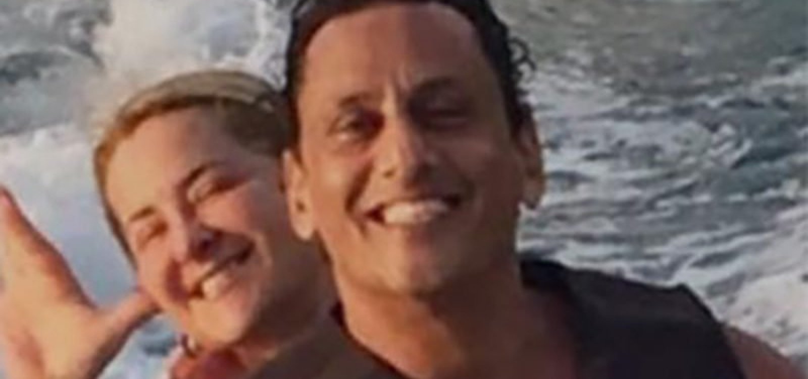 Empresa da ex-mulher de Wassef recebeu R$ 41 milhões no governo Bolsonaro
