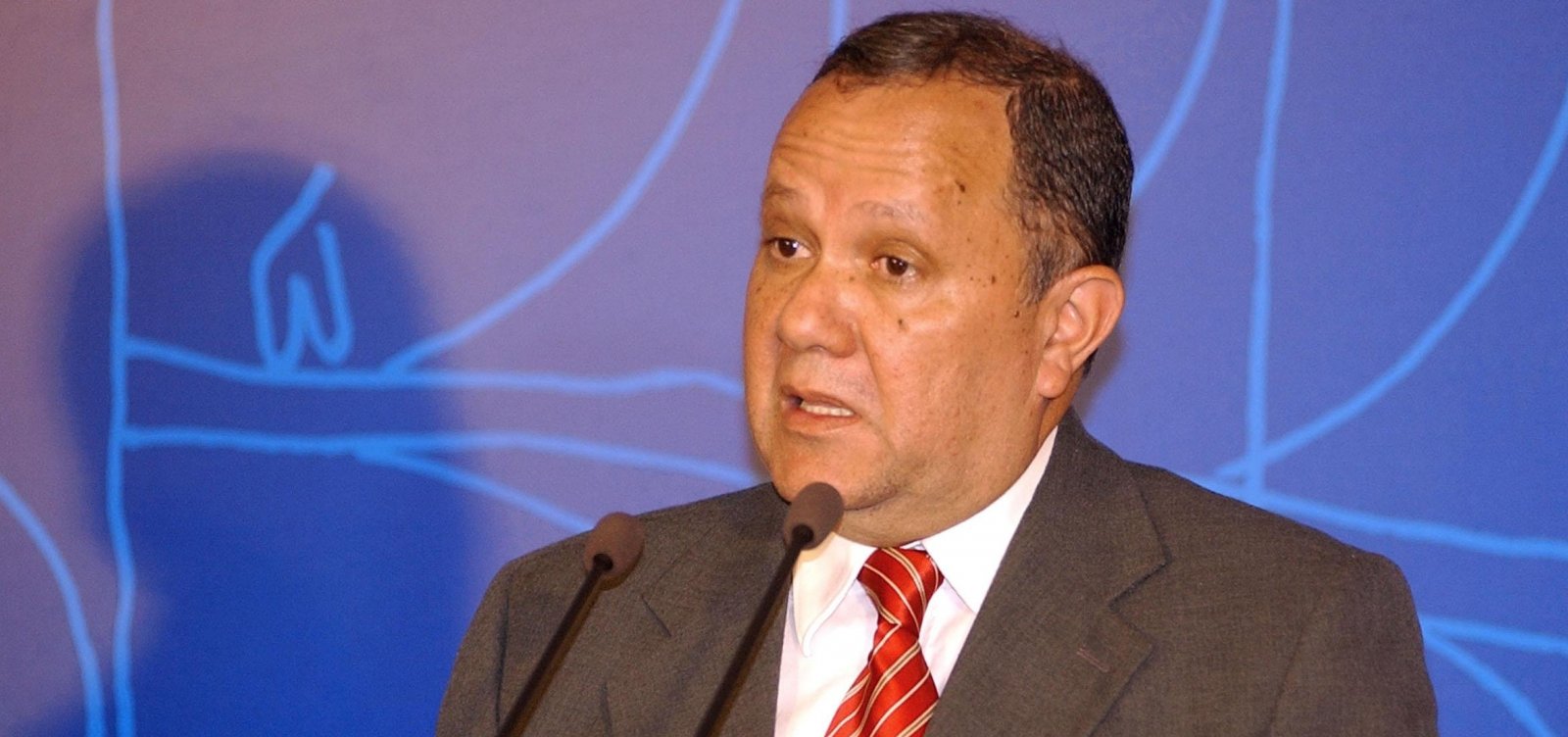 Ex-ministro Silas Rondeau é alvo da Lava Jato em operação contra fraudes na Eletronuclear