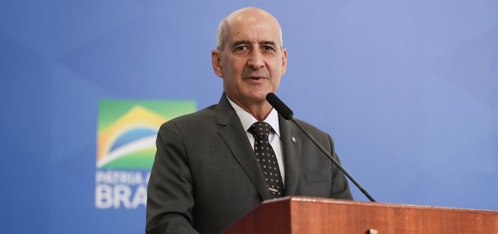 Ministro anuncia valor de novas parcelas do auxílio, mas apaga publicação em seguida