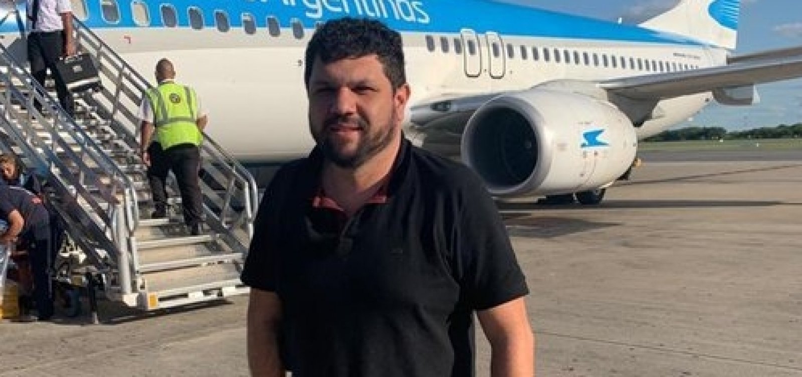 Blogueiro bolsonarista é preso após suspeita de fuga do país