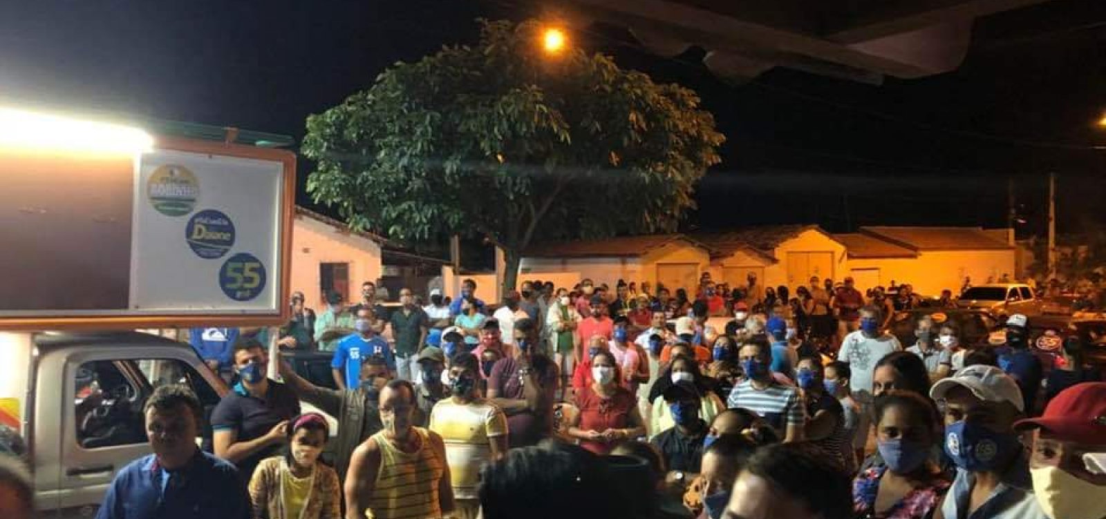 Itatim: Evento político com participação do prefeito aglomera pessoas