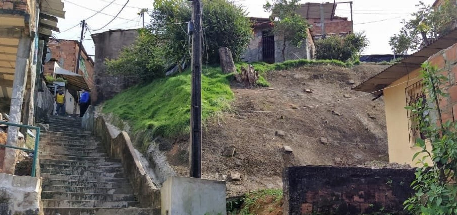 Governo entrega obra de contenção de encosta em Capelinha de São Caetano